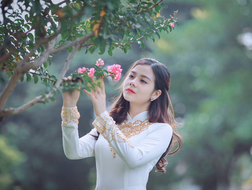 秋冬连身婚纱婚纱一字肩露背